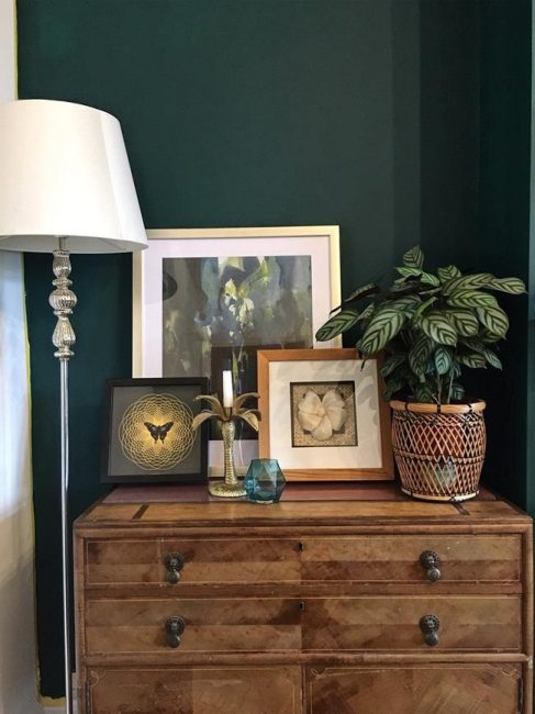 ATTEMPTING TO STYLE DIFFERENT COLOUR AND TEXTURES WITH THE GREEN ATTEMPTING TO STYLE DIFFERENT COLOUR AND TEXTURES WITH THE GREEN