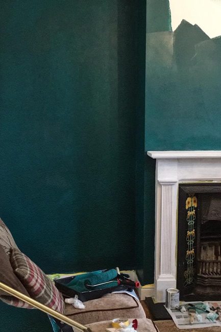 STUNNING COLOUR living room STUNNING COLOUR living room