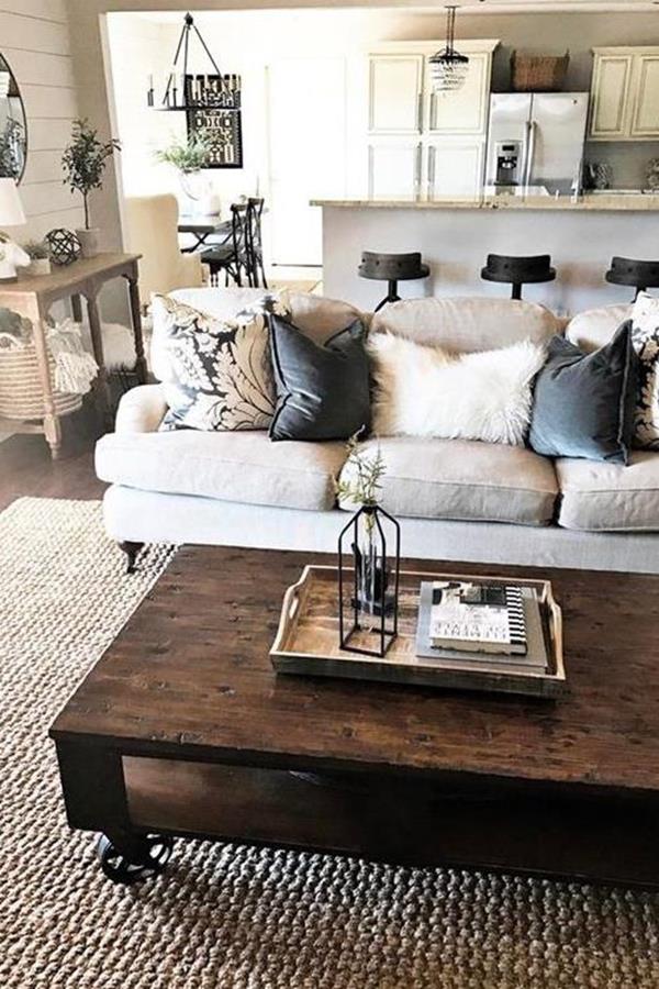 Farmhouse Style Living Room with Cozy Pillows Farmhouse Style Living Room with Cozy Pillows